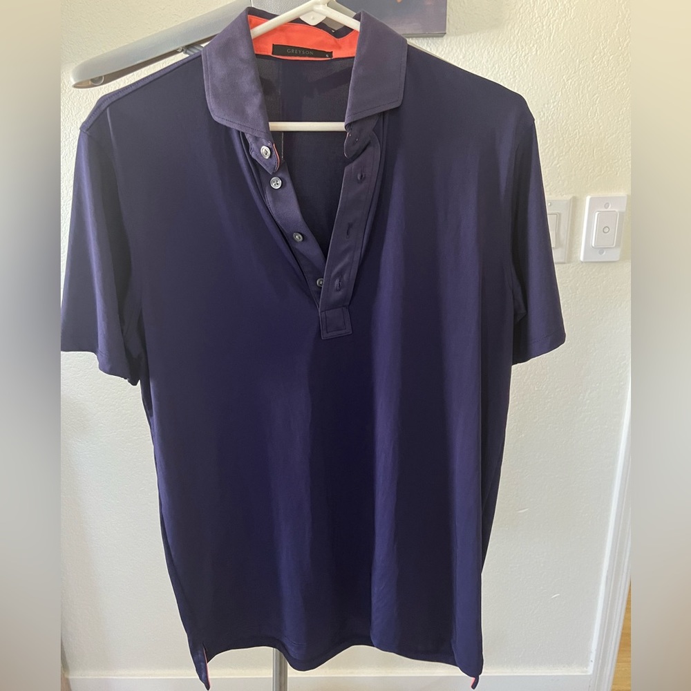 Greyson polo. Purple. NWOT. Size Small.